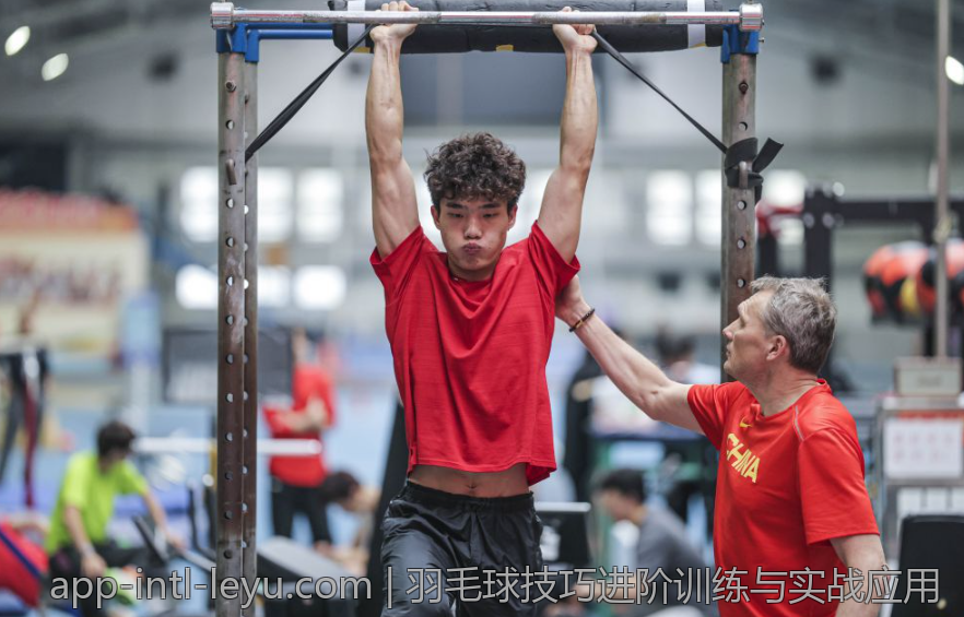羽毛球技巧进阶训练与实战应用